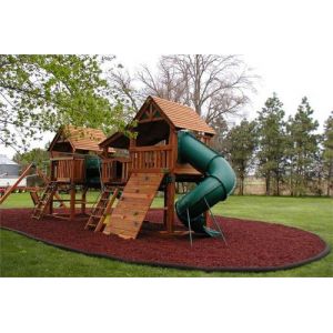 Red Rubber Mulch Customer Photo 1